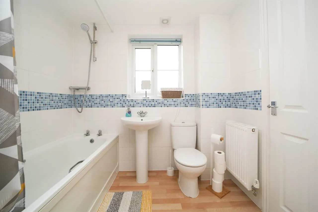 Beck Row, Bury St. Edmunds, IP28, photo 8