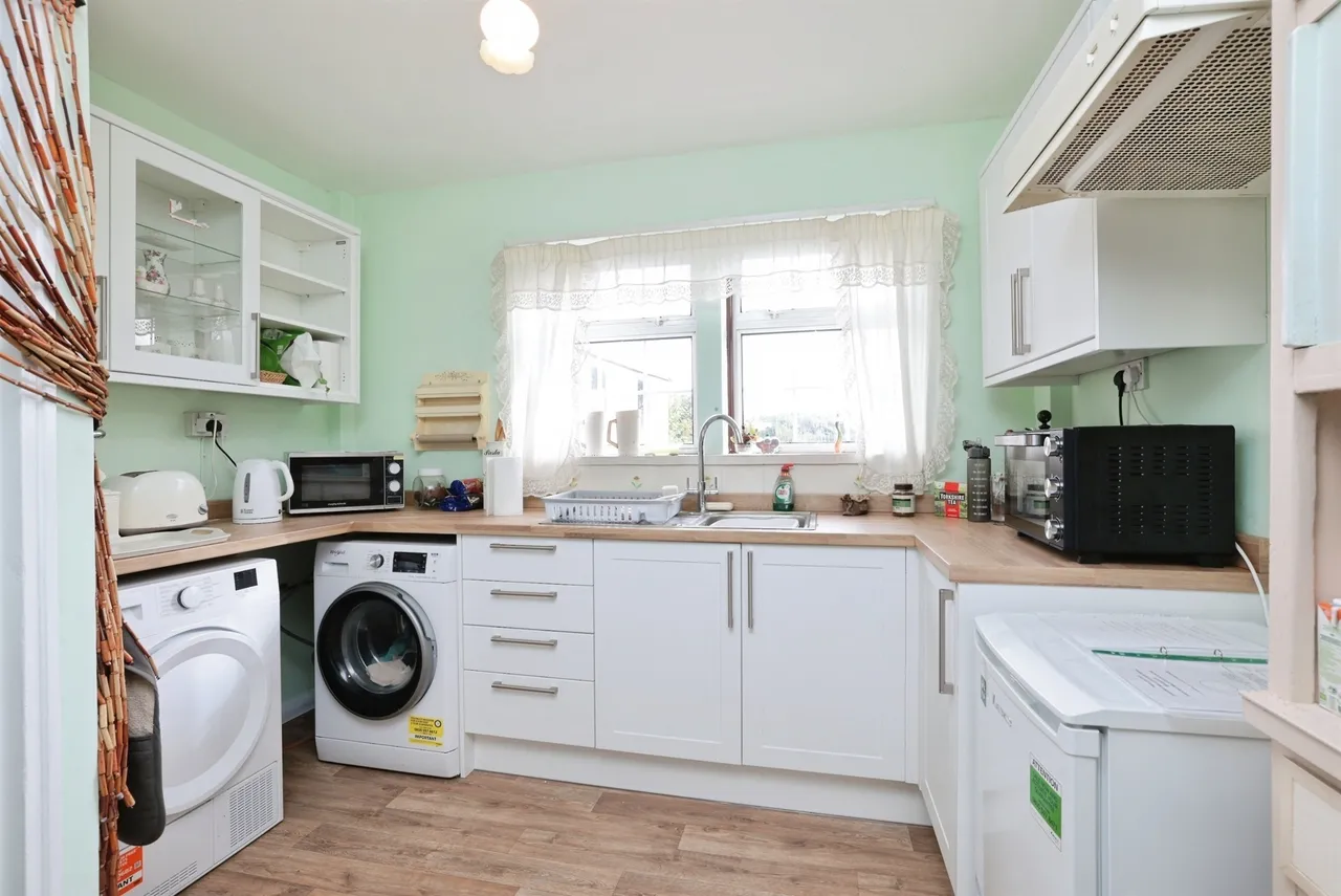 Lynton Road, Chesham, photo 2