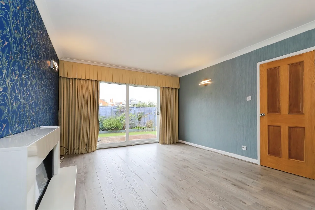 Neville Avenue, Kidderminster, DY11, photo 5