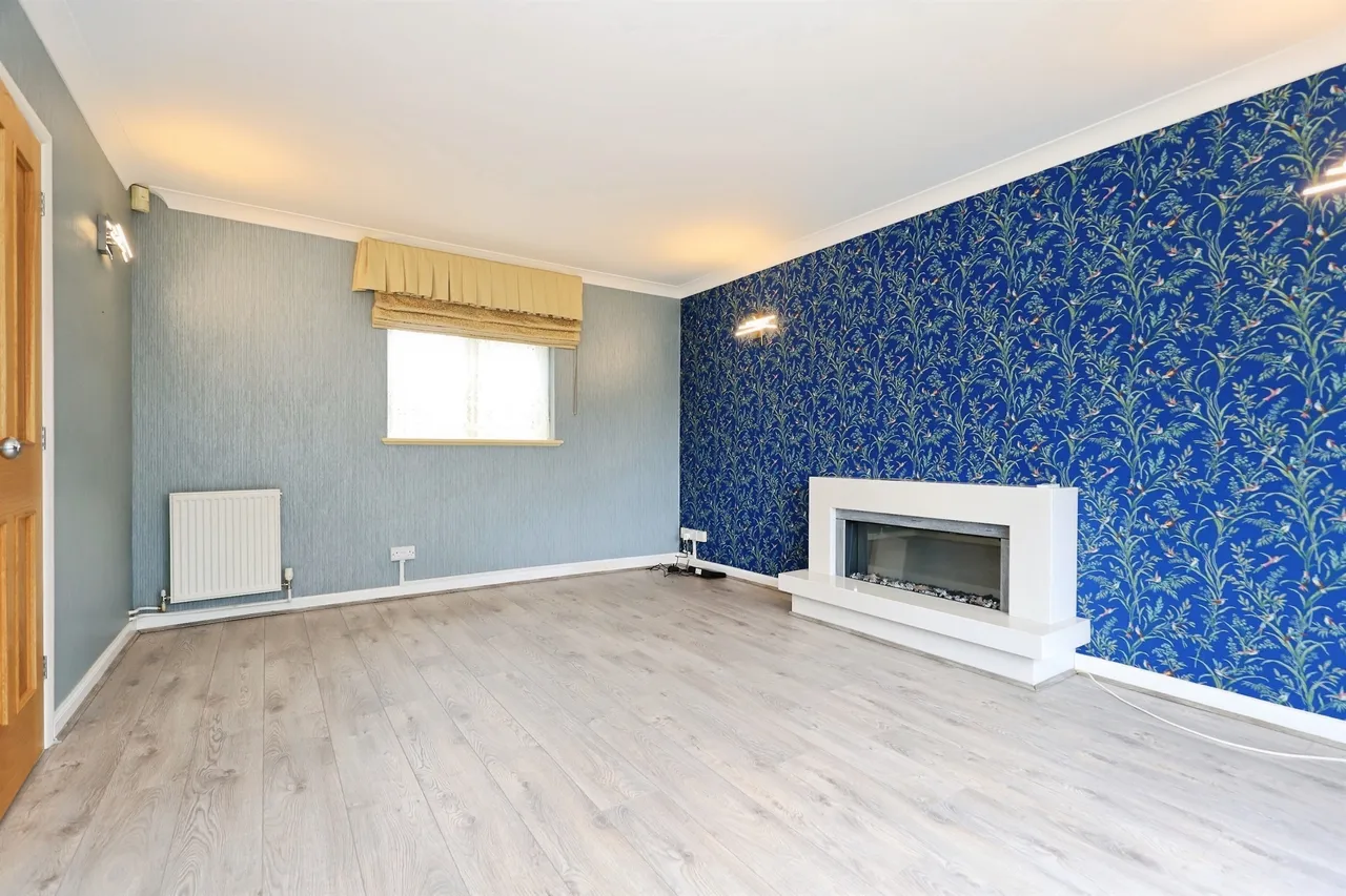 Neville Avenue, Kidderminster, DY11, photo 4