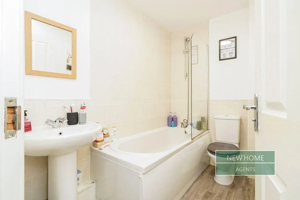 Sage Grove, Brighouse, West Yorkshire, HD6, photo 7