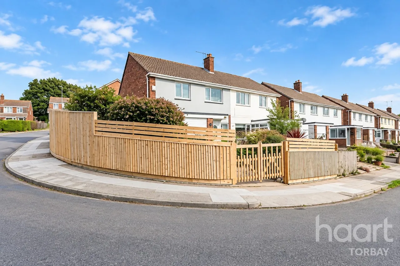 3 bed house for sale, Rowbrook Close, Paignton, TQ4