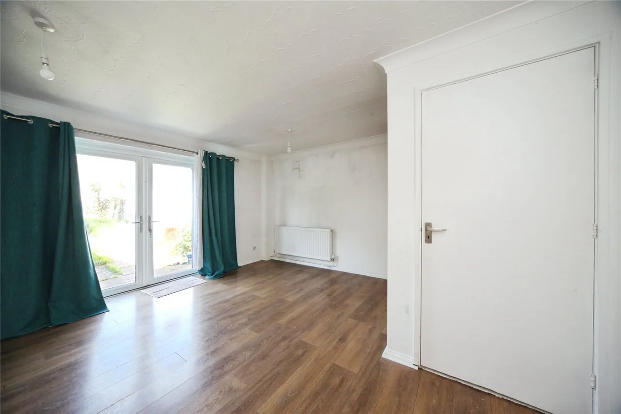 Hibbert Street, Luton, Bedfordshire, LU1, photo 6