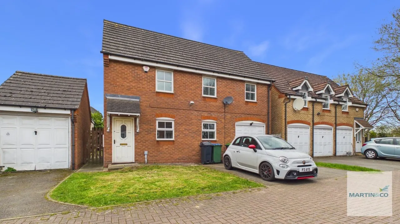 3 bed house to rent — St David's Drive, Wednesbury, West Midlands
