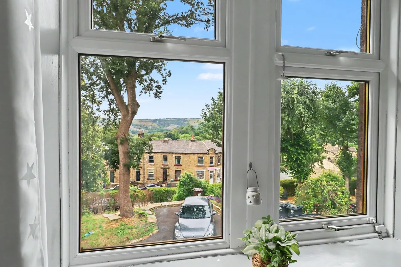 James Street, Golcar, HD7, photo 11