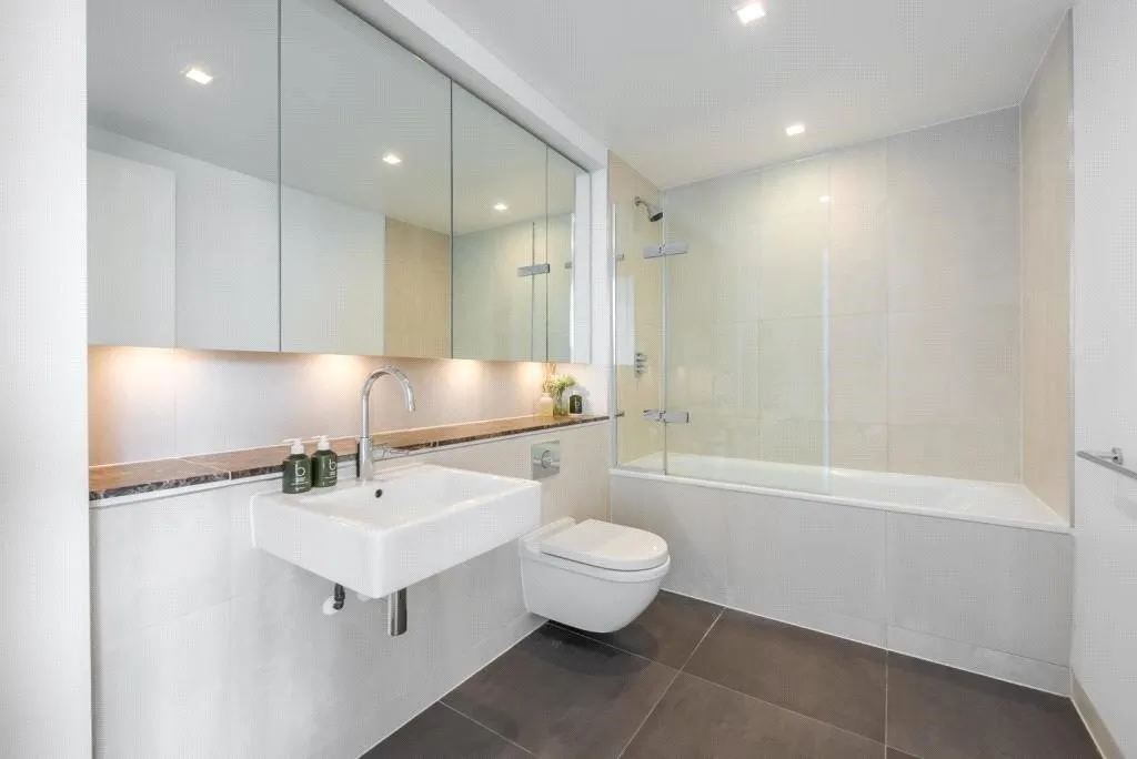 Macaulay Road, London, SW4, photo 6