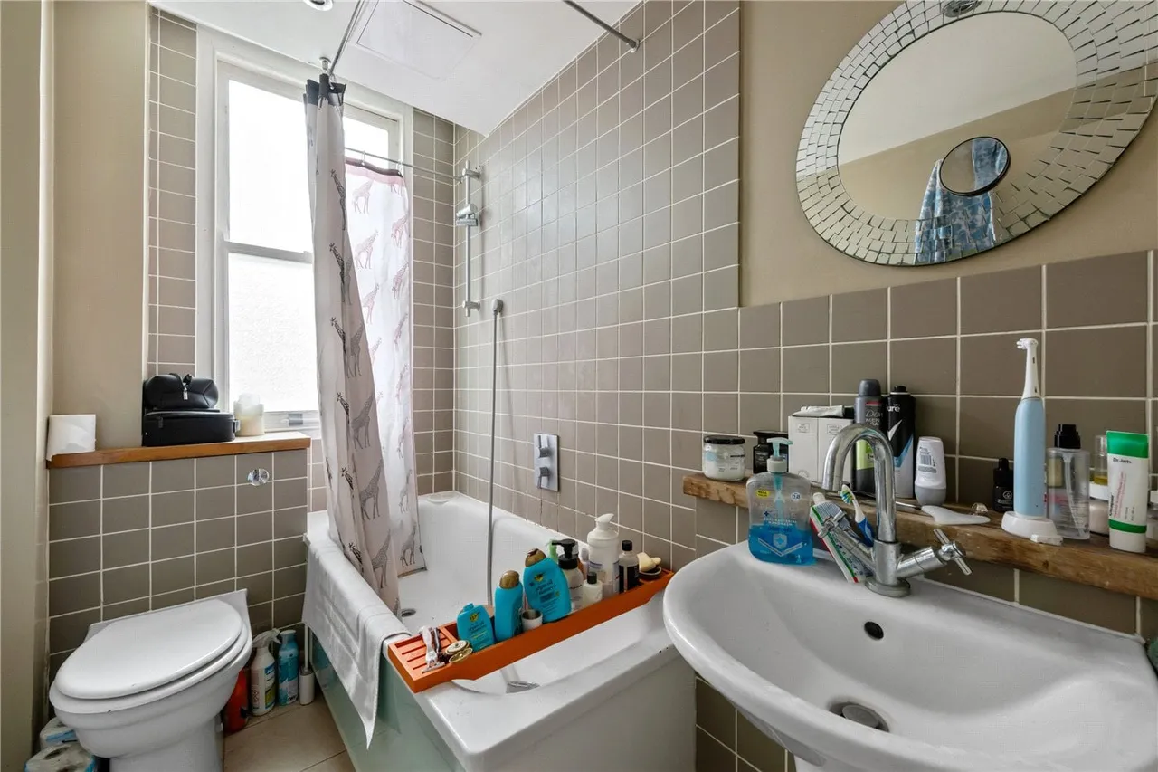 Geldeston Road, London, E5, photo 7
