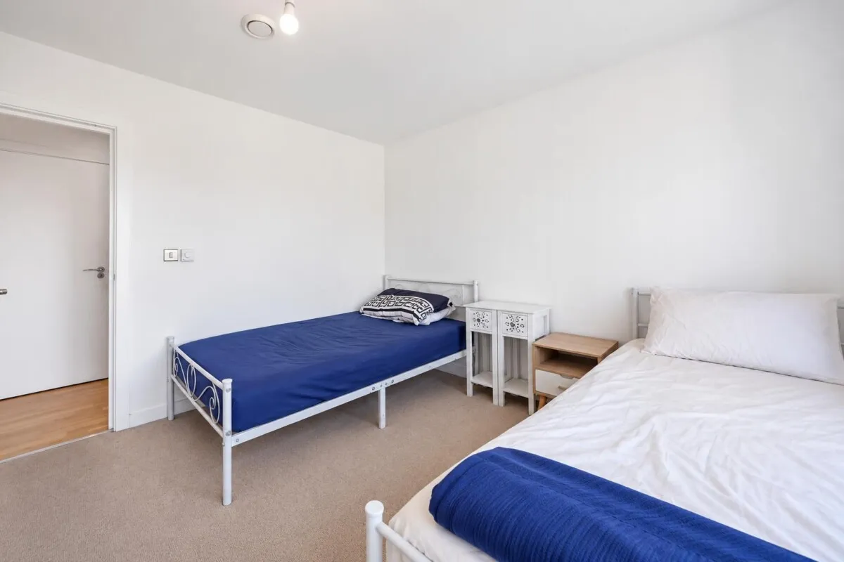 Great Eastern Road, Stratford, E15, photo 13