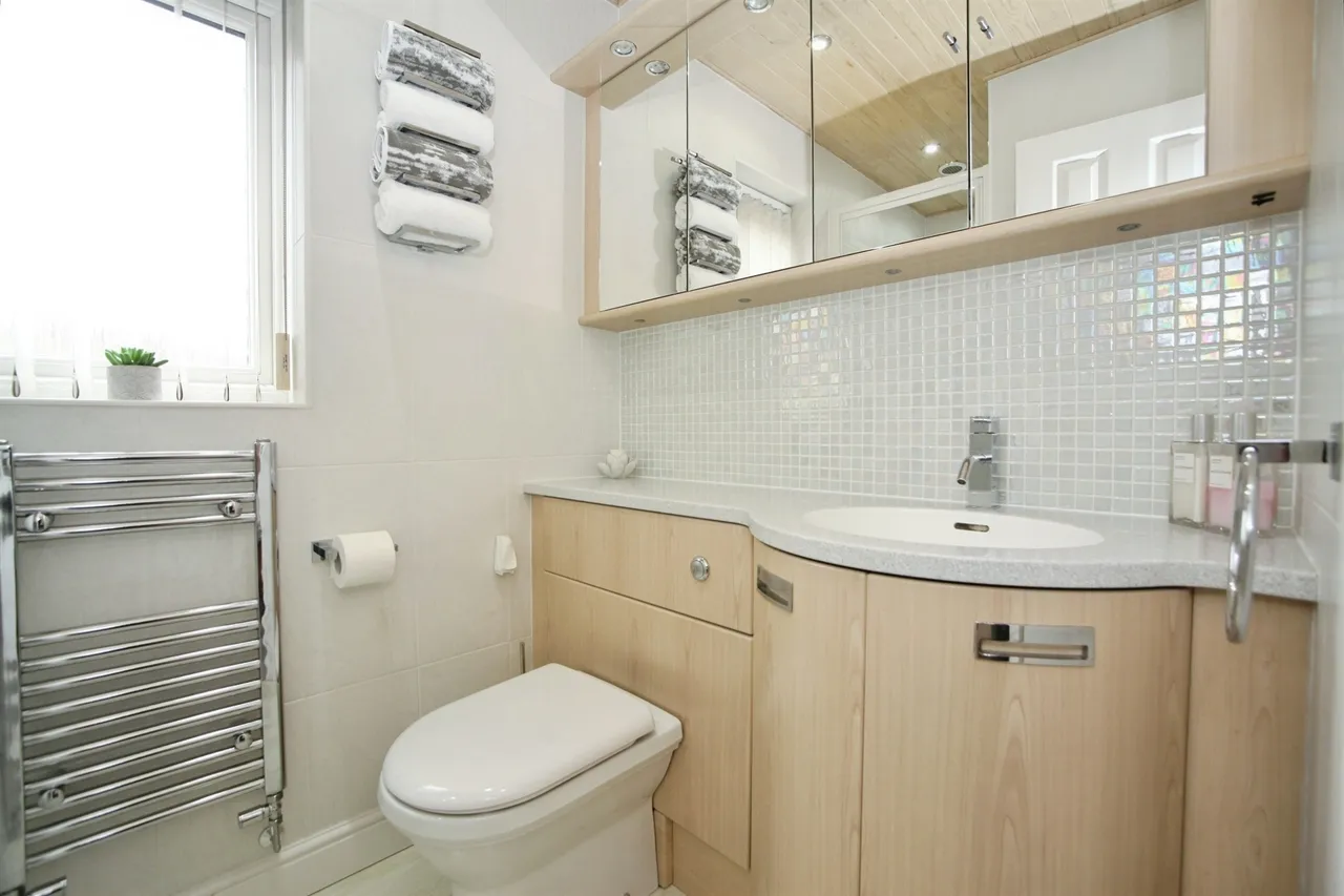Ffordd Penrhos Caerphilly, CF83, photo 17