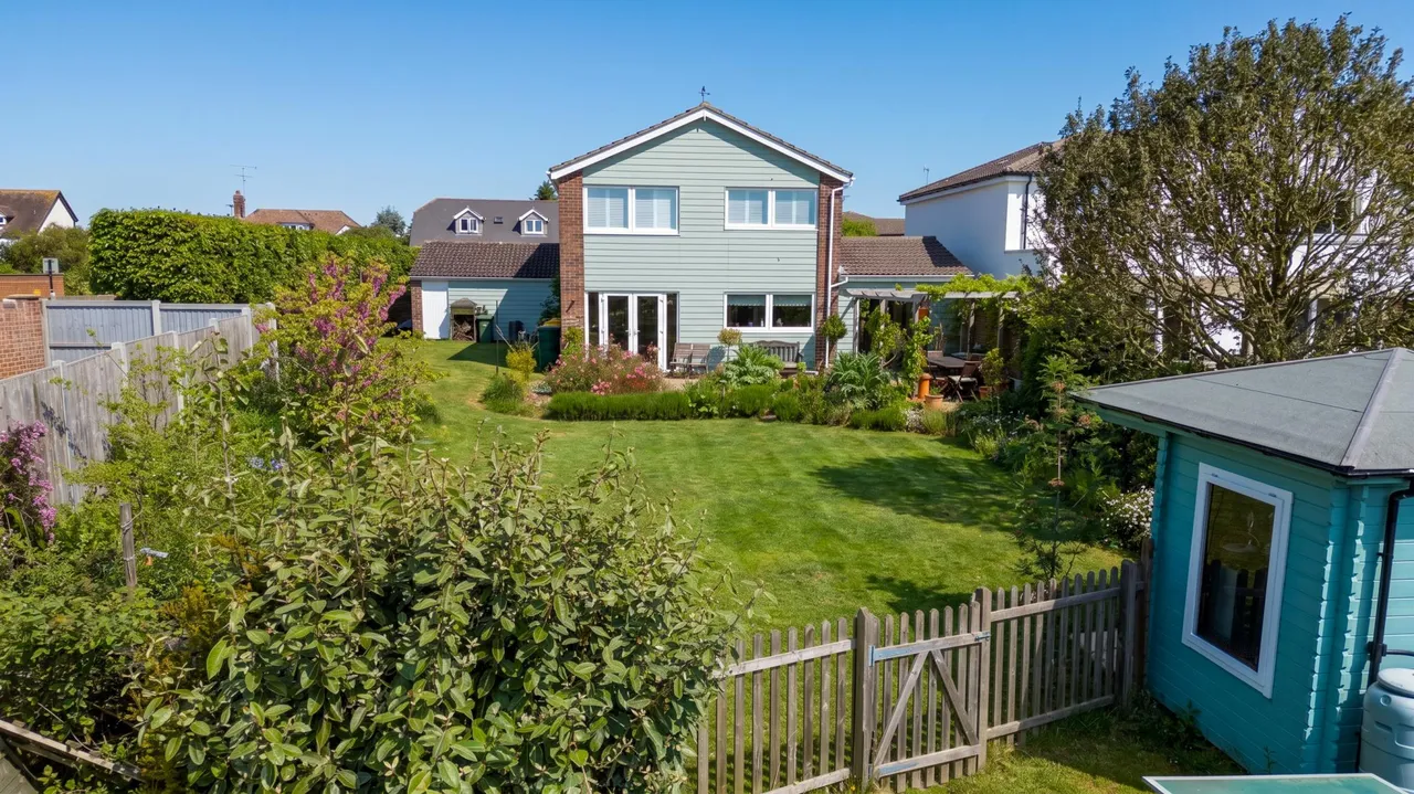 Feering Hill, Colchester, CO5, photo 28