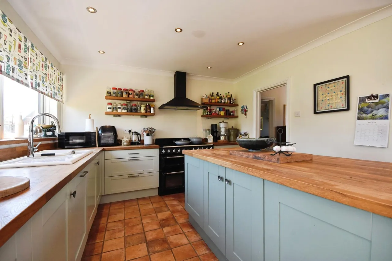 Feering Hill, Colchester, CO5, photo 8