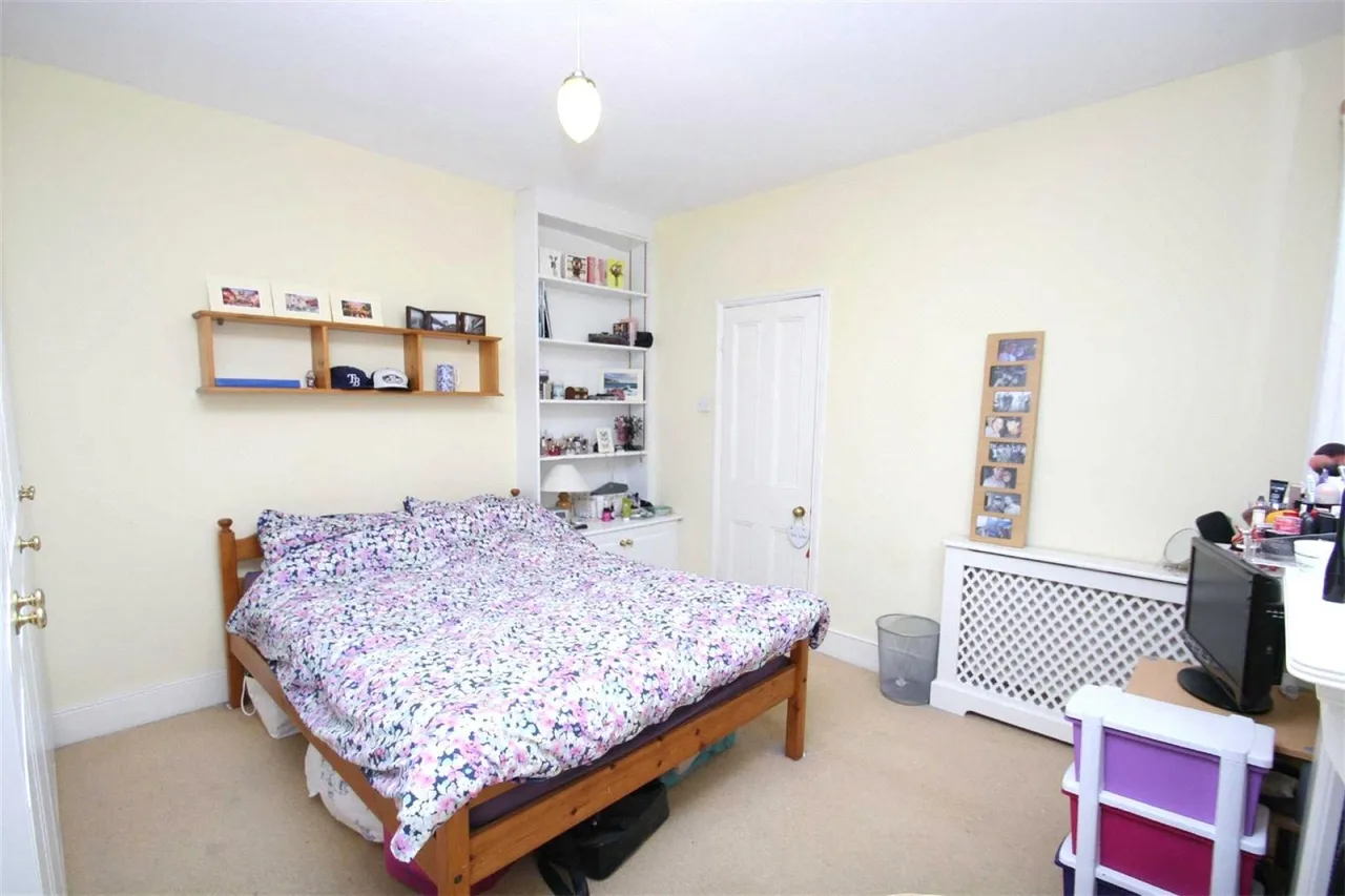 Clarendon Drive, London, photo 7