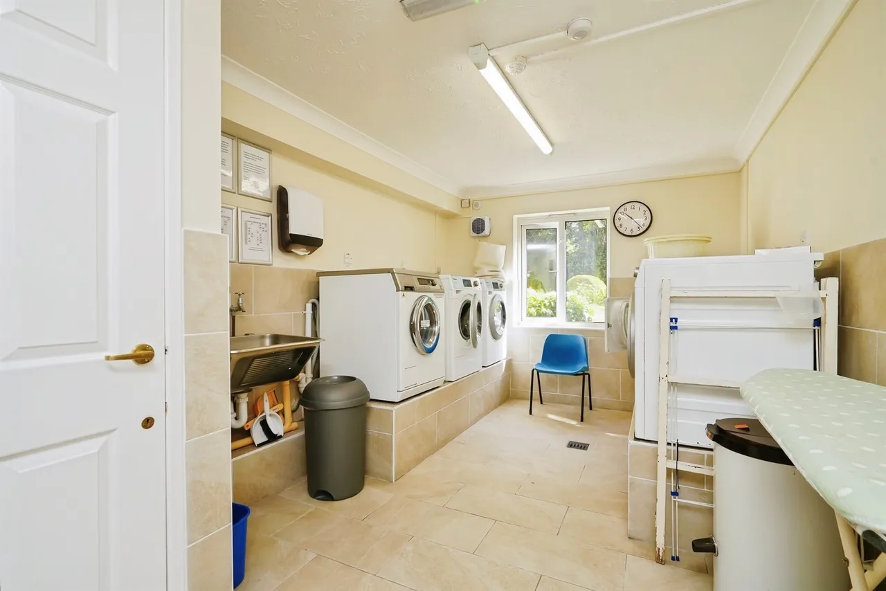 London Road, Headington, OX3, photo 16