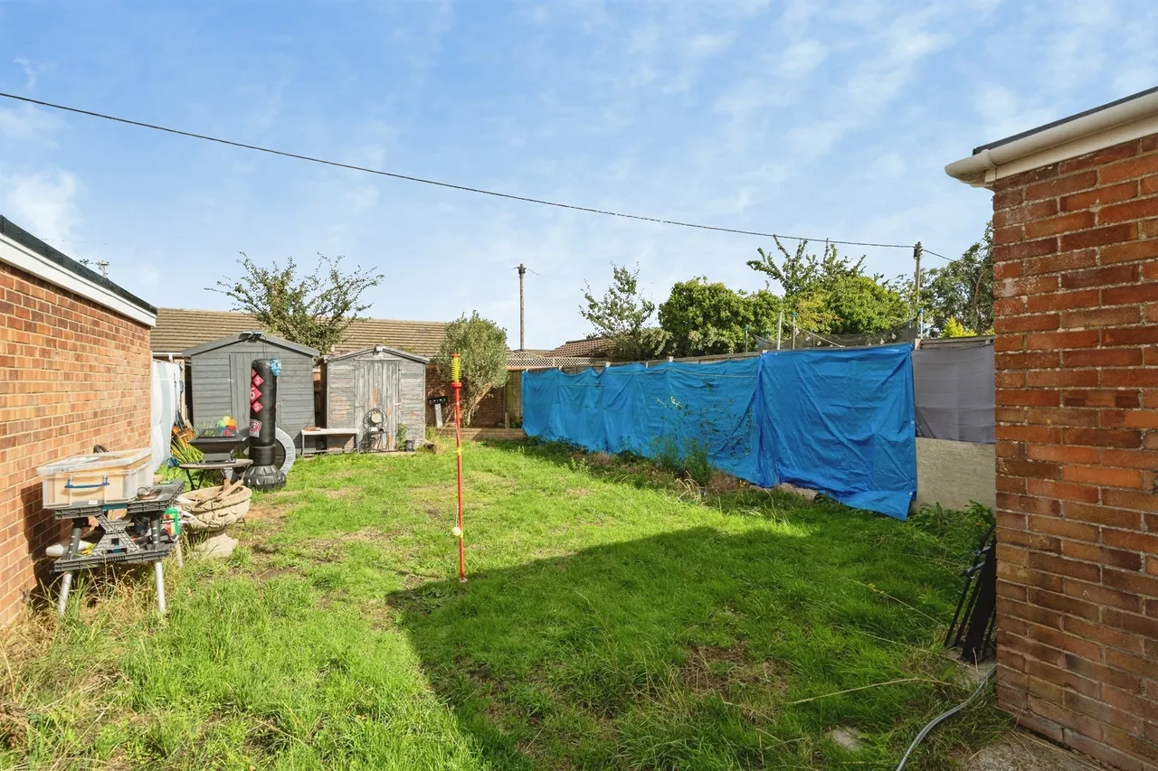 Bradwell Avenue, Bradwell, Great Yarmouth, photo 9