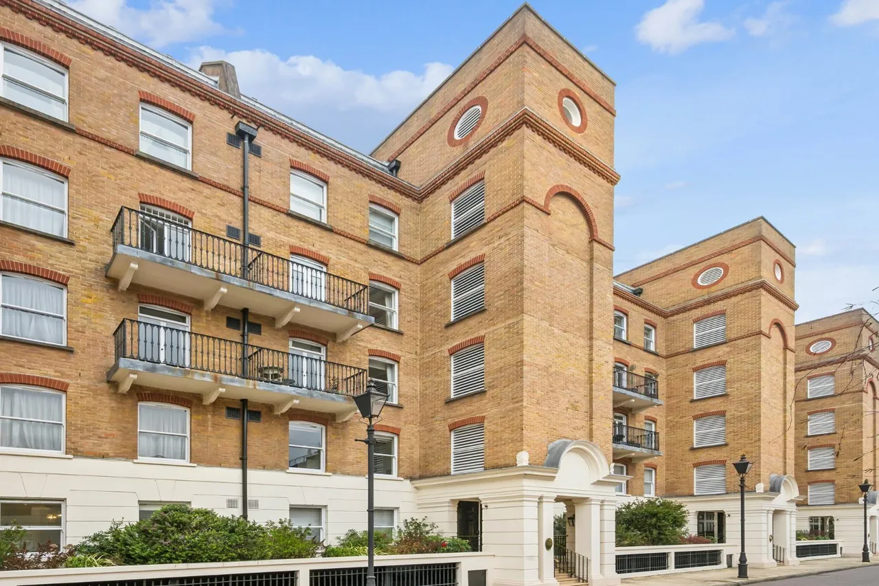 Lindsay Square, London, SW1V, photo 12