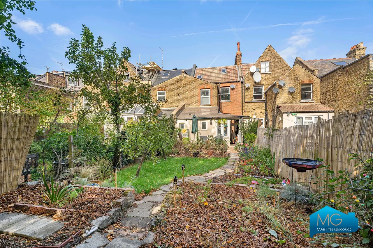 Lincoln Road, East Finchley, N2, photo 41