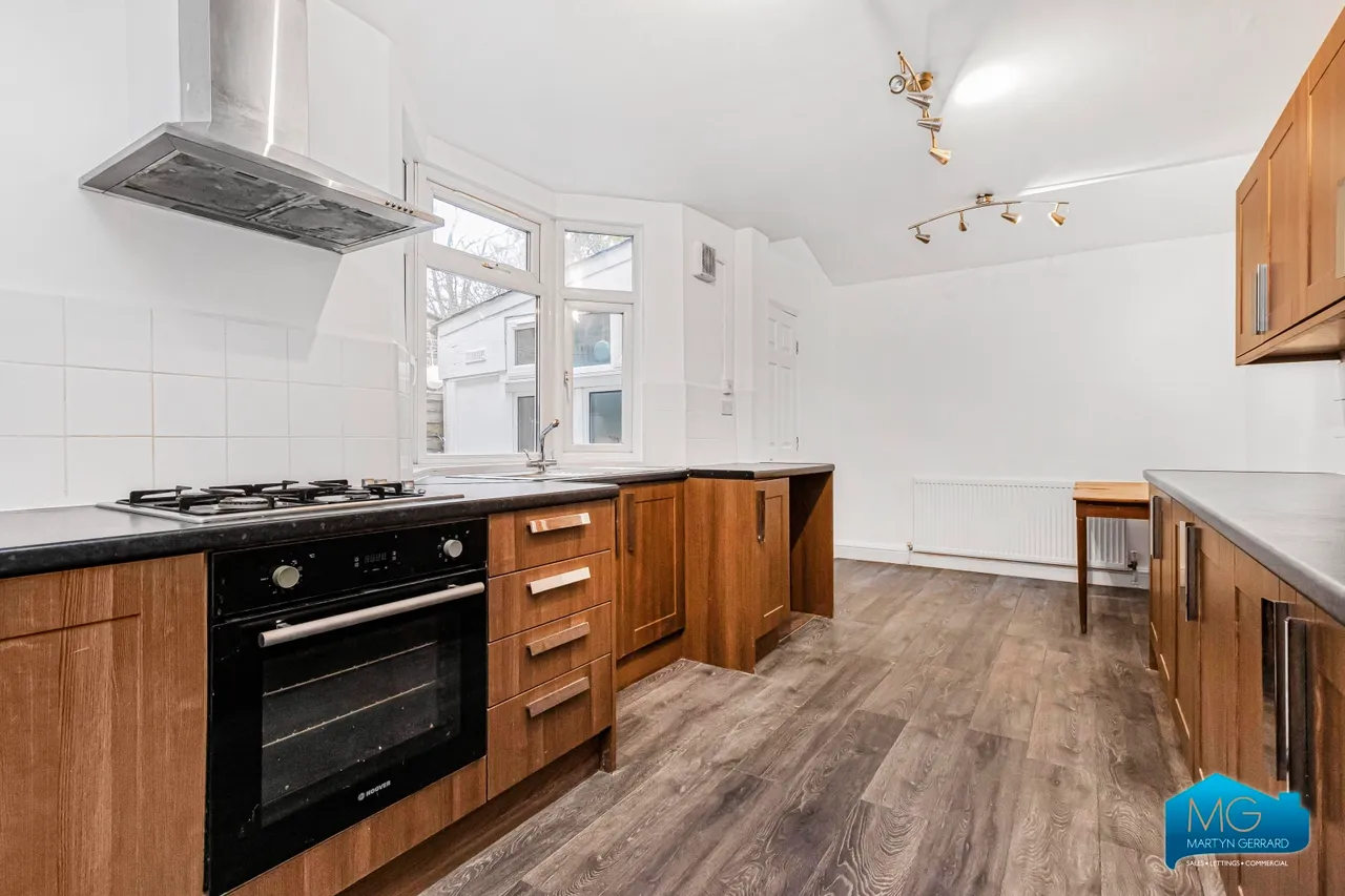 Lincoln Road, East Finchley, N2, photo 3