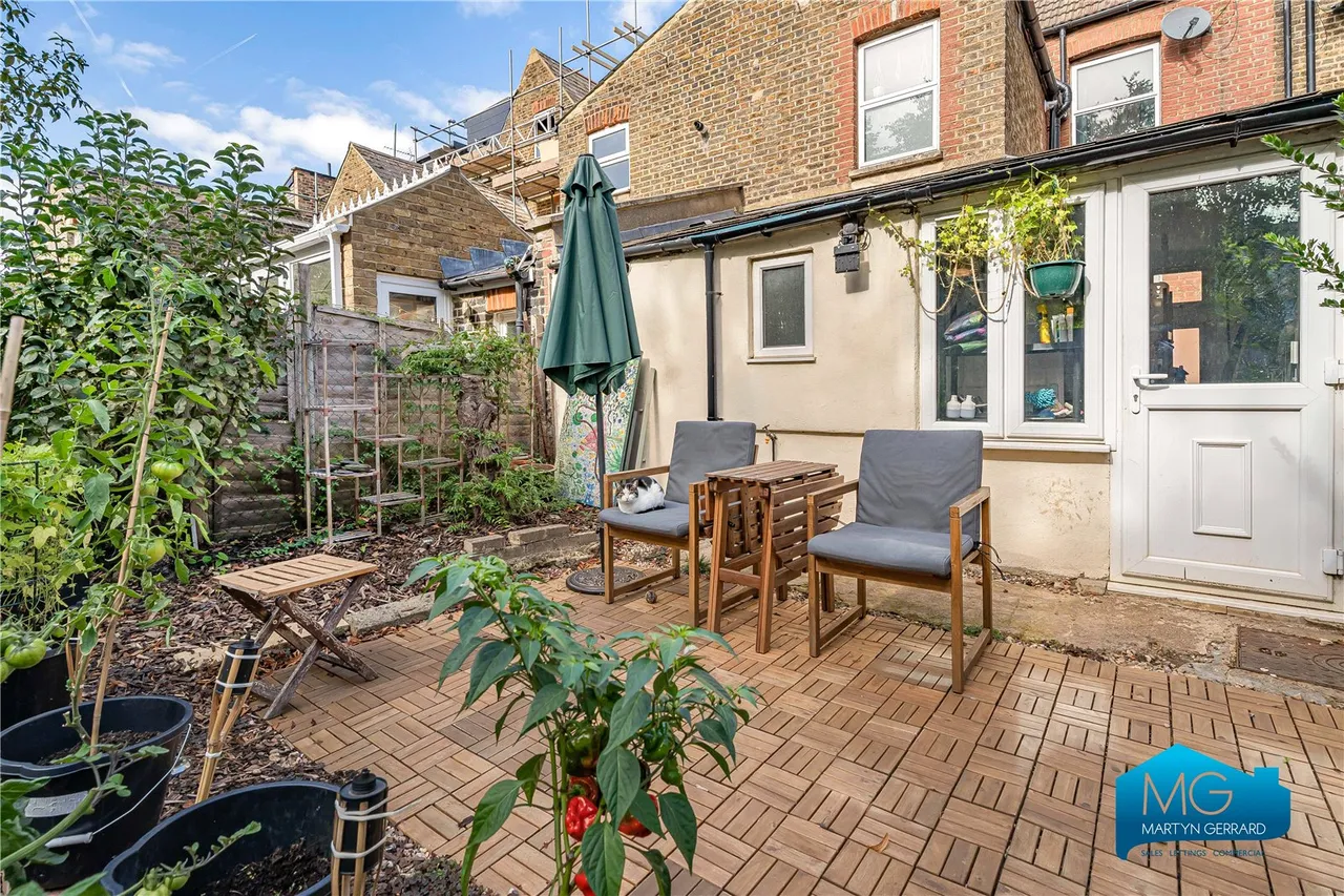 Lincoln Road, East Finchley, N2, photo 45