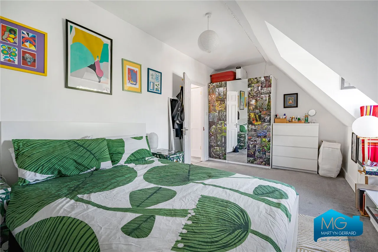 Lincoln Road, East Finchley, N2, photo 35