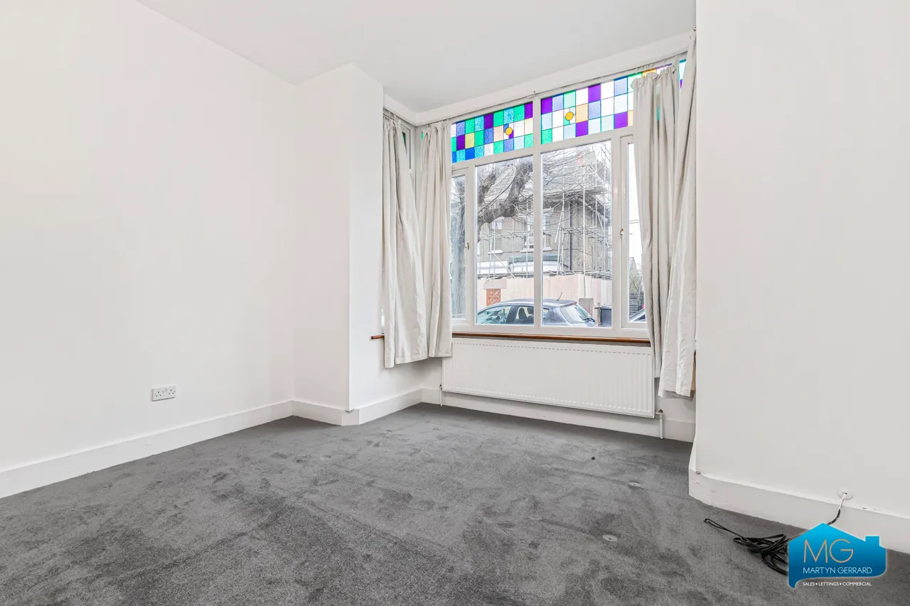 Lincoln Road, East Finchley, N2, photo 13