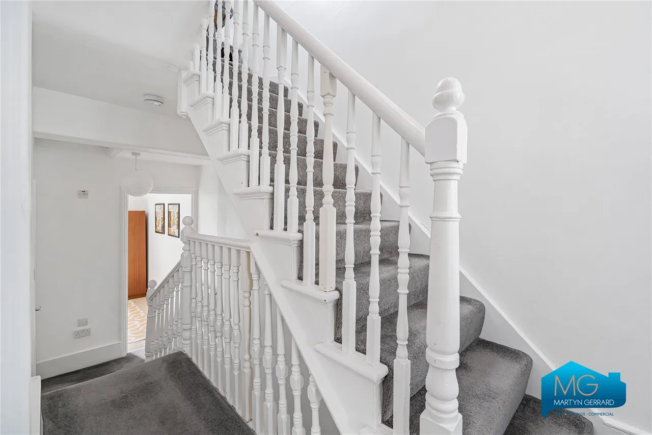 Lincoln Road, East Finchley, N2, photo 33