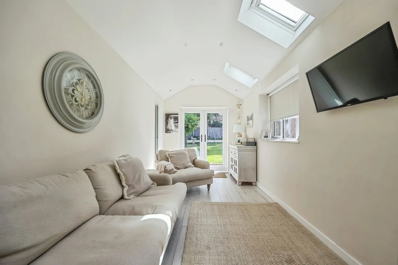 The Downs, Silverdale, Nottingham, NG11, photo 5