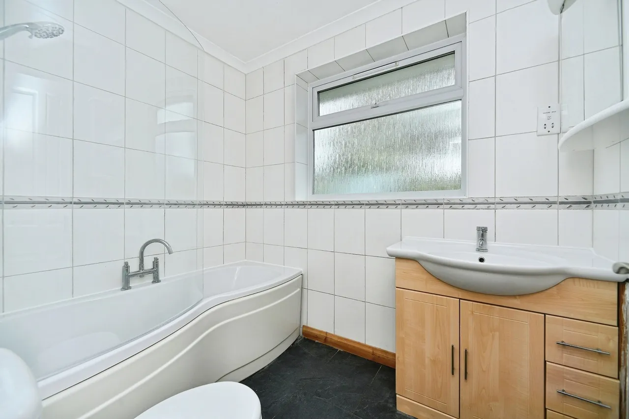 Rodmell Avenue, Saltdean, BN2, photo 9