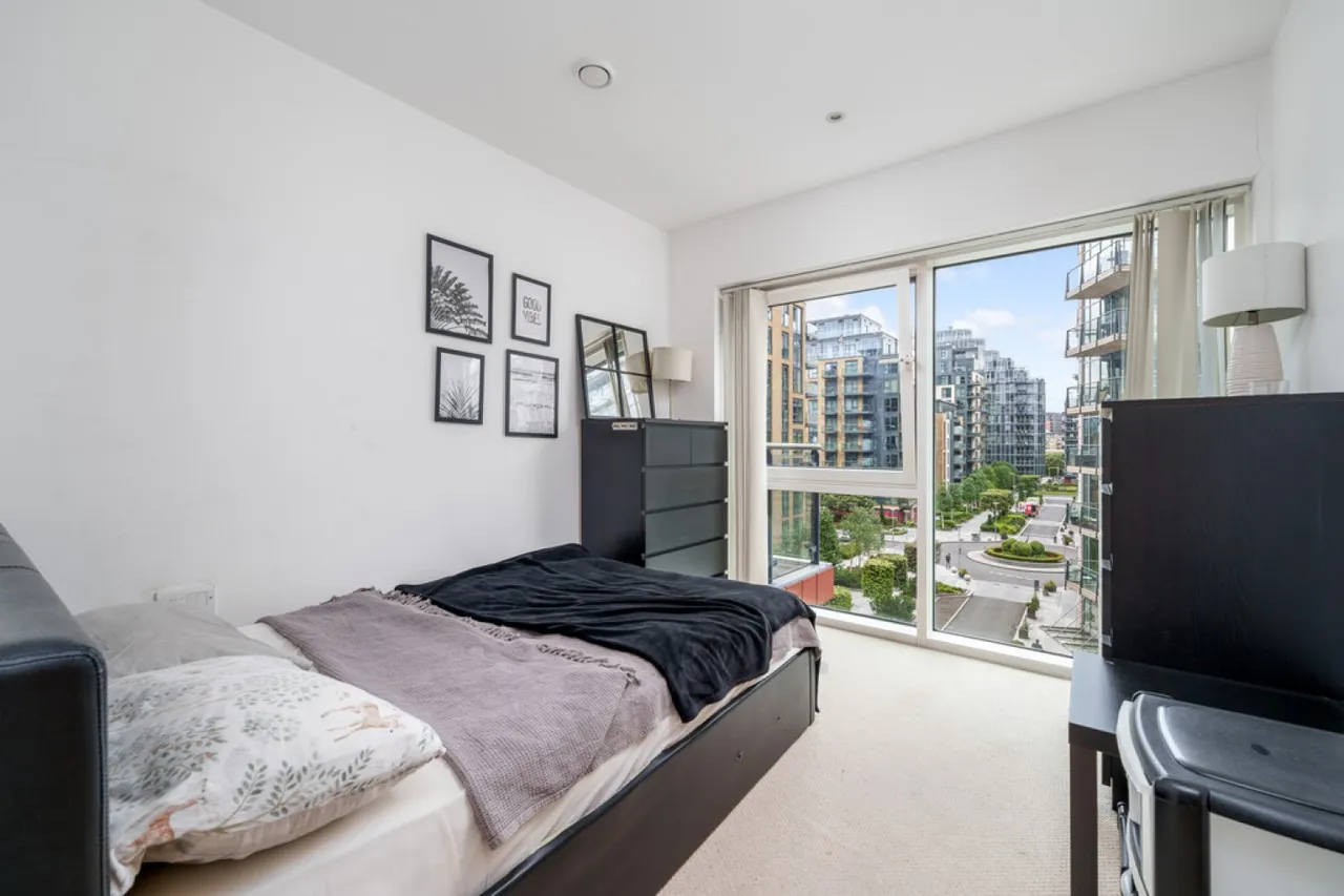 Flotilla House, Battersea Reach, photo 9