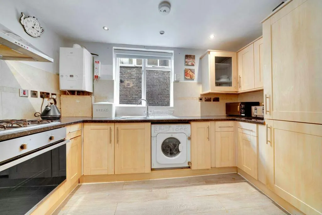 Perham Road, London, W14, photo 2