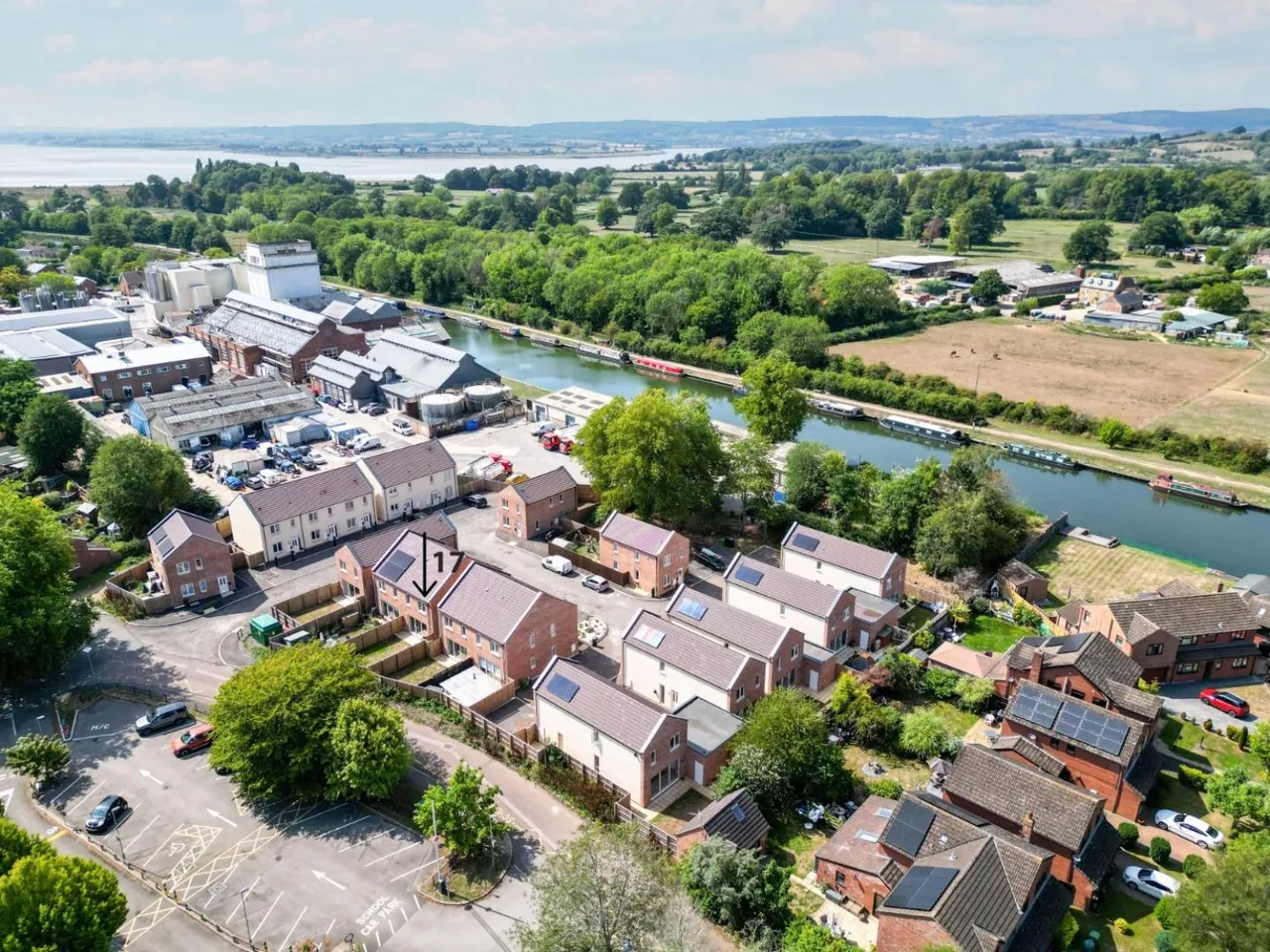 Lake Lane, Frampton On Severn, GL2, photo 4
