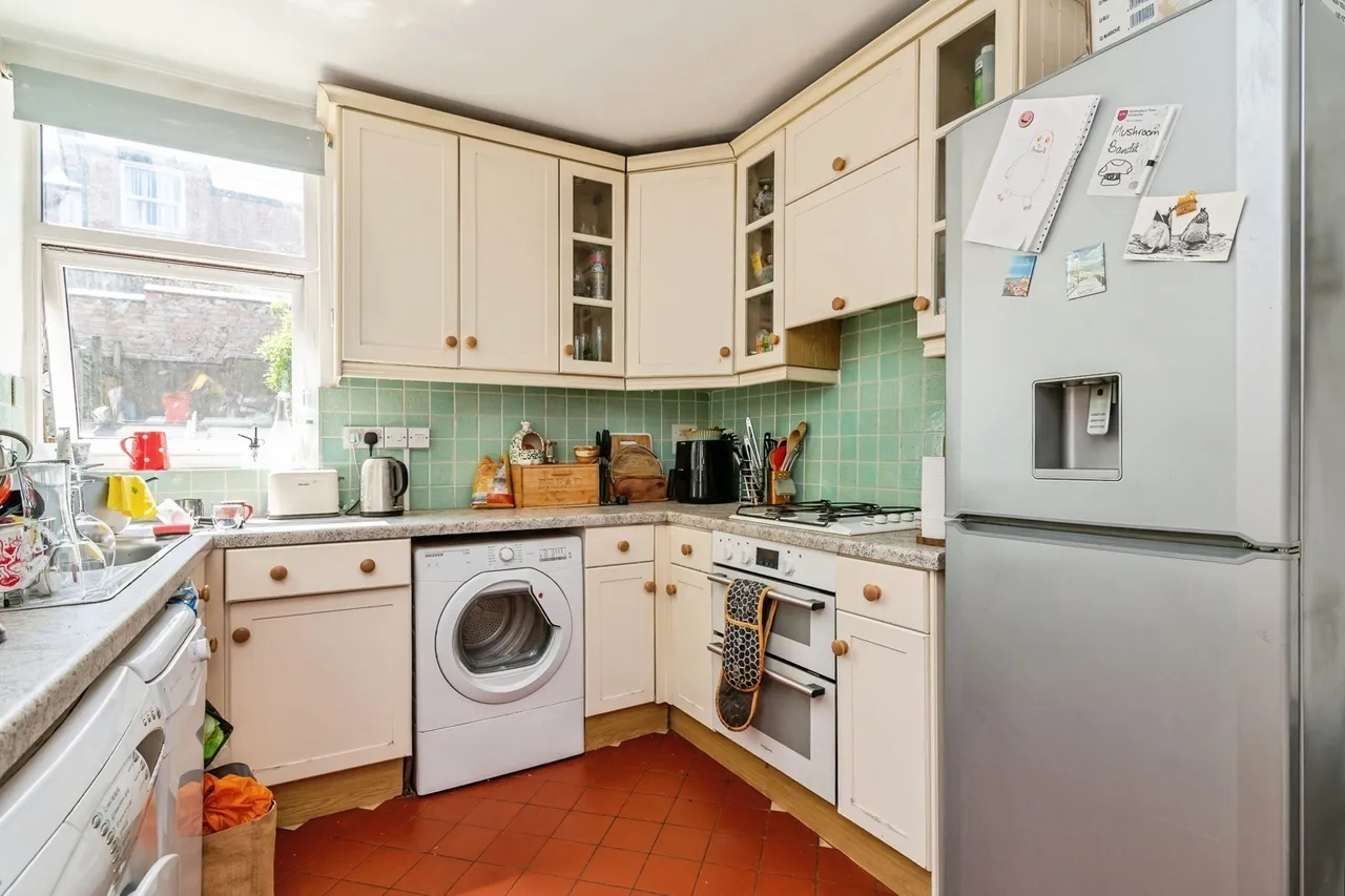 Ashfield Road, Nottingham, Nottinghamshire, NG2, photo 7