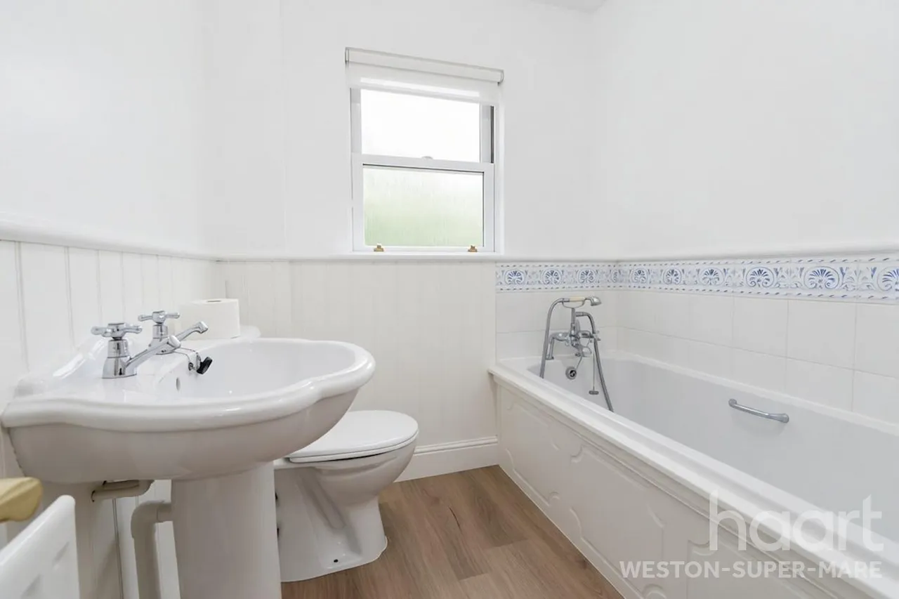 Coombe Road, Weston-Super-Mare, BS23, photo 15