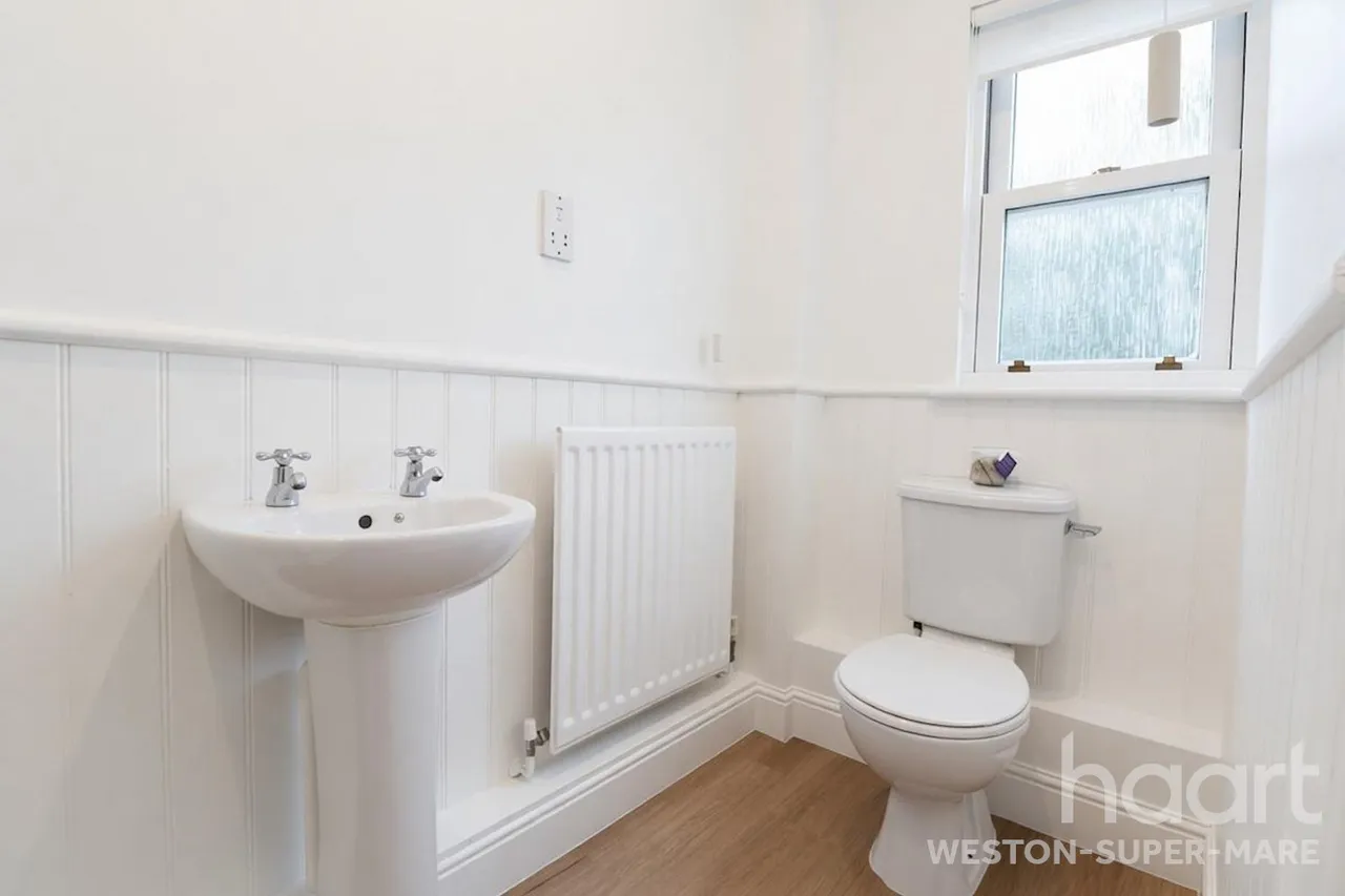 Coombe Road, Weston-Super-Mare, BS23, photo 13