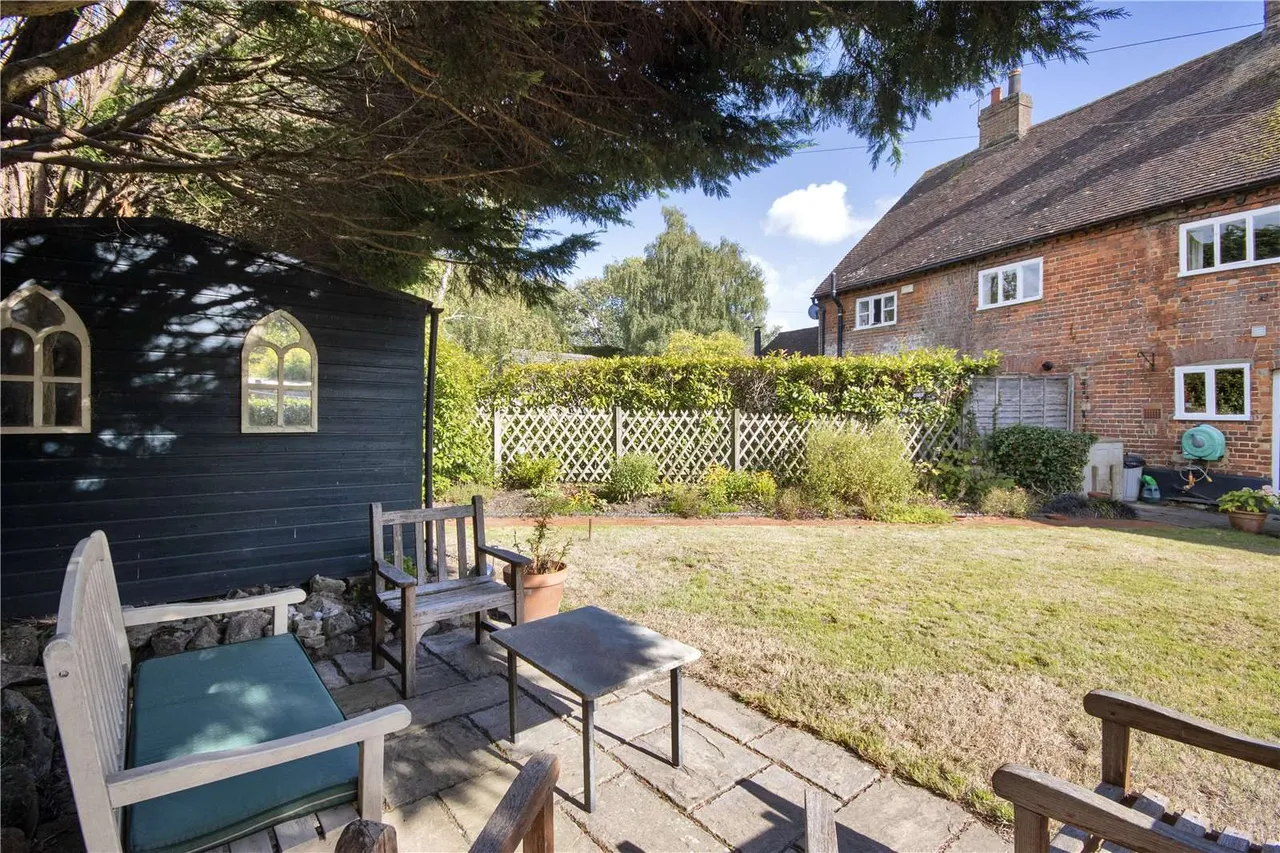 Linden Square, Sevenoaks, Kent, TN13 2DF, photo 11