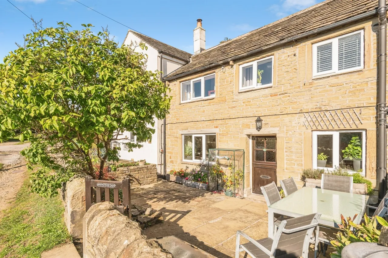 North Row, Shepley, HD8, photo 14