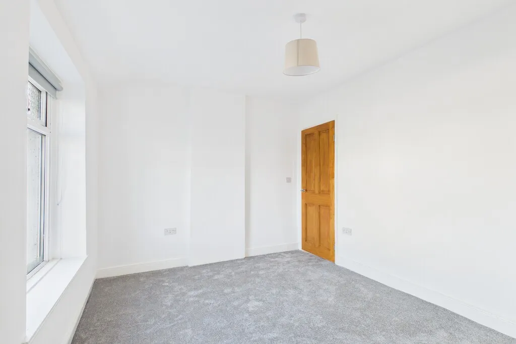 Highfield Road, Carnforth, LA5, photo 12