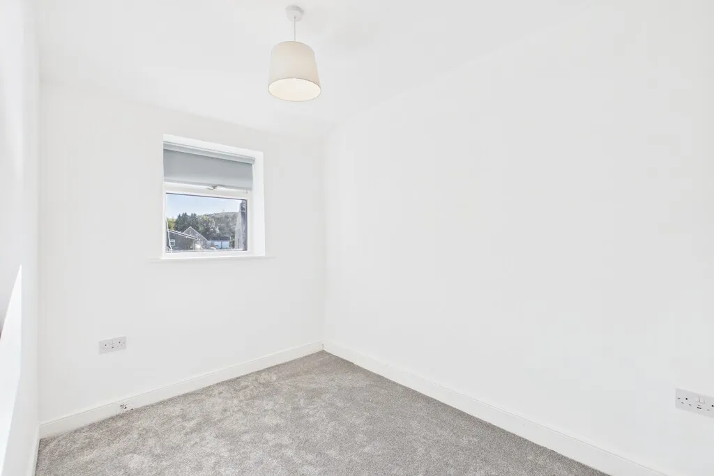 Highfield Road, Carnforth, LA5, photo 13