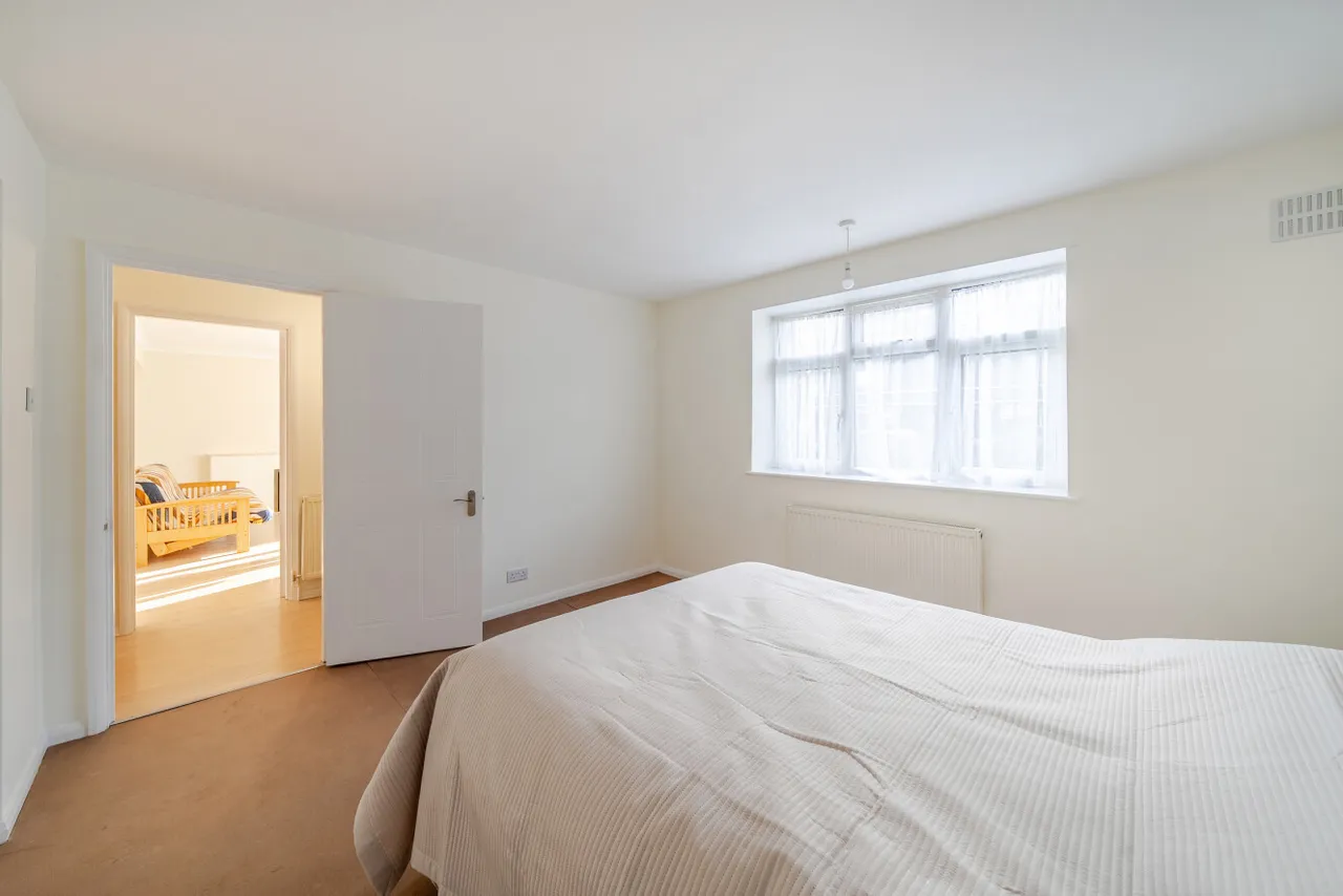 The Copse, Fortis Green, London, N2, photo 12