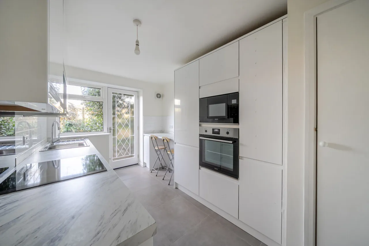 The Copse, Fortis Green, London, N2, photo 9