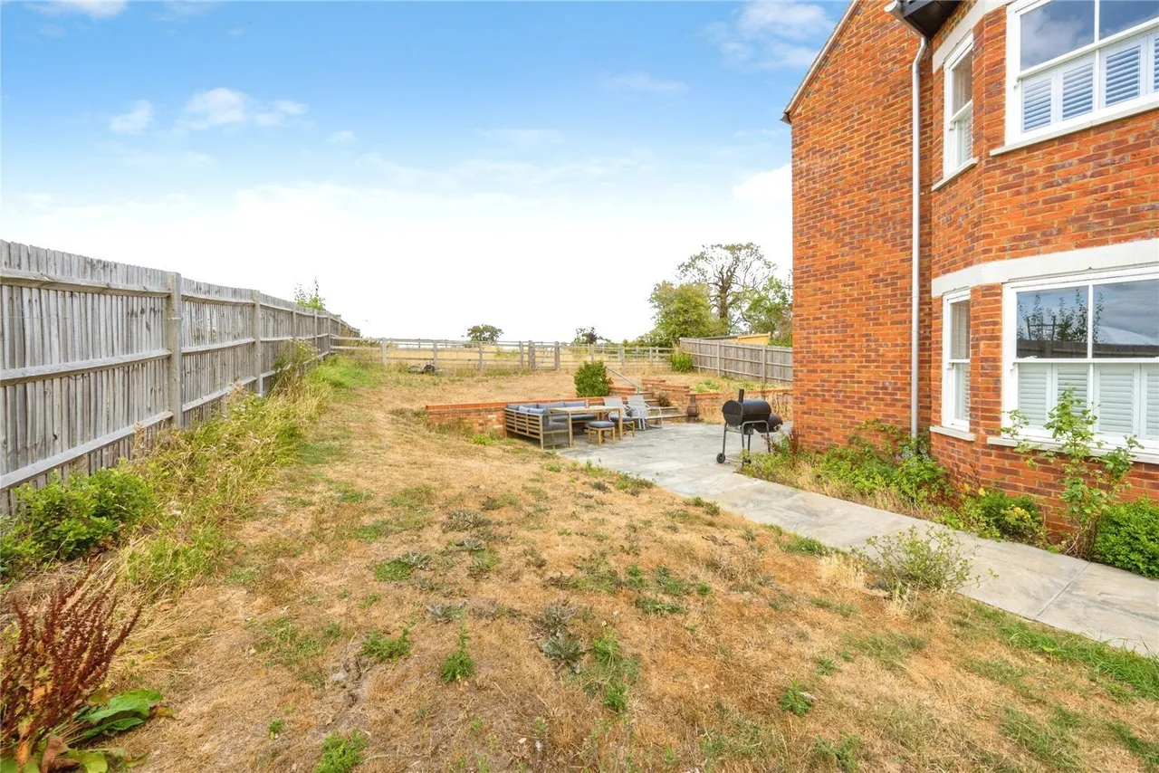 The Lane, Tebworth, Leighton Buzzard, Bedfordshire, LU7, photo 28