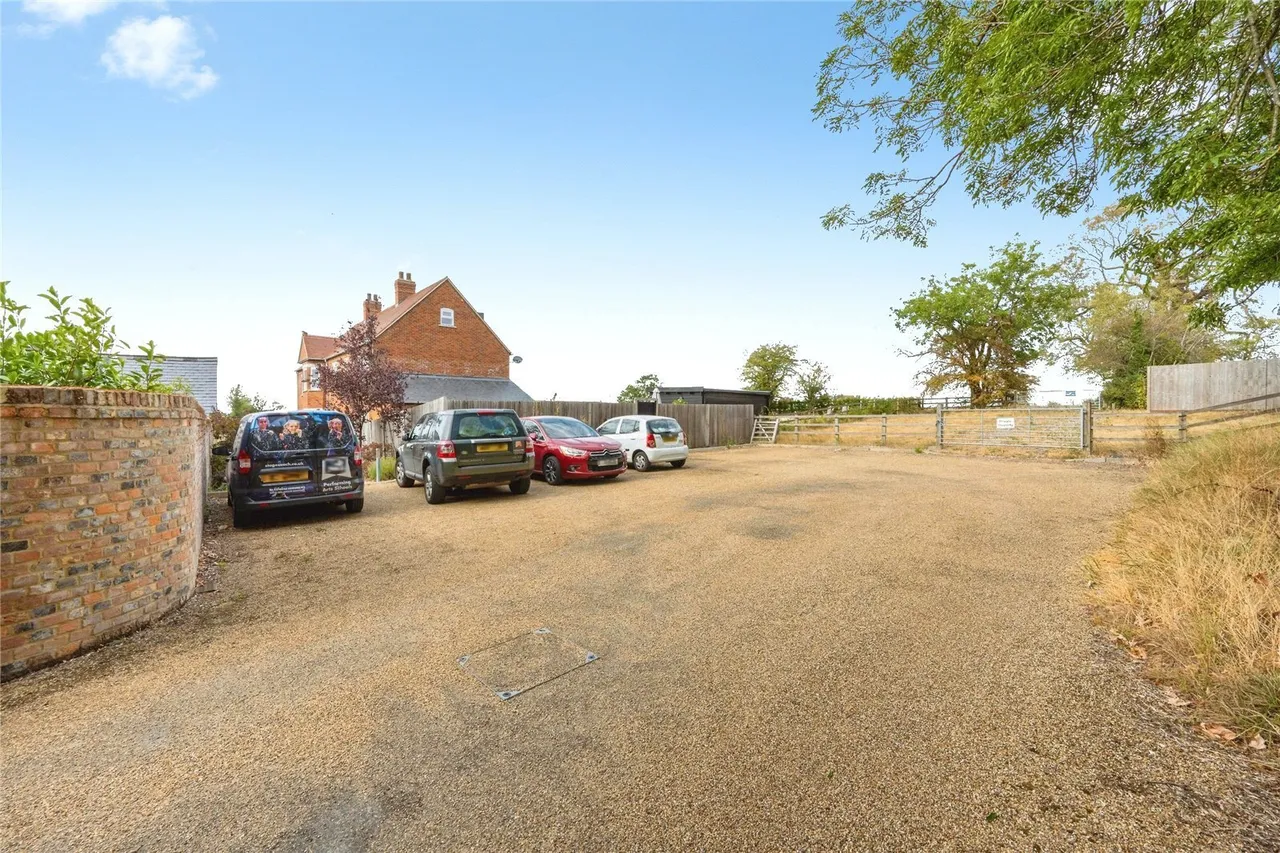 The Lane, Tebworth, Leighton Buzzard, Bedfordshire, LU7, photo 27