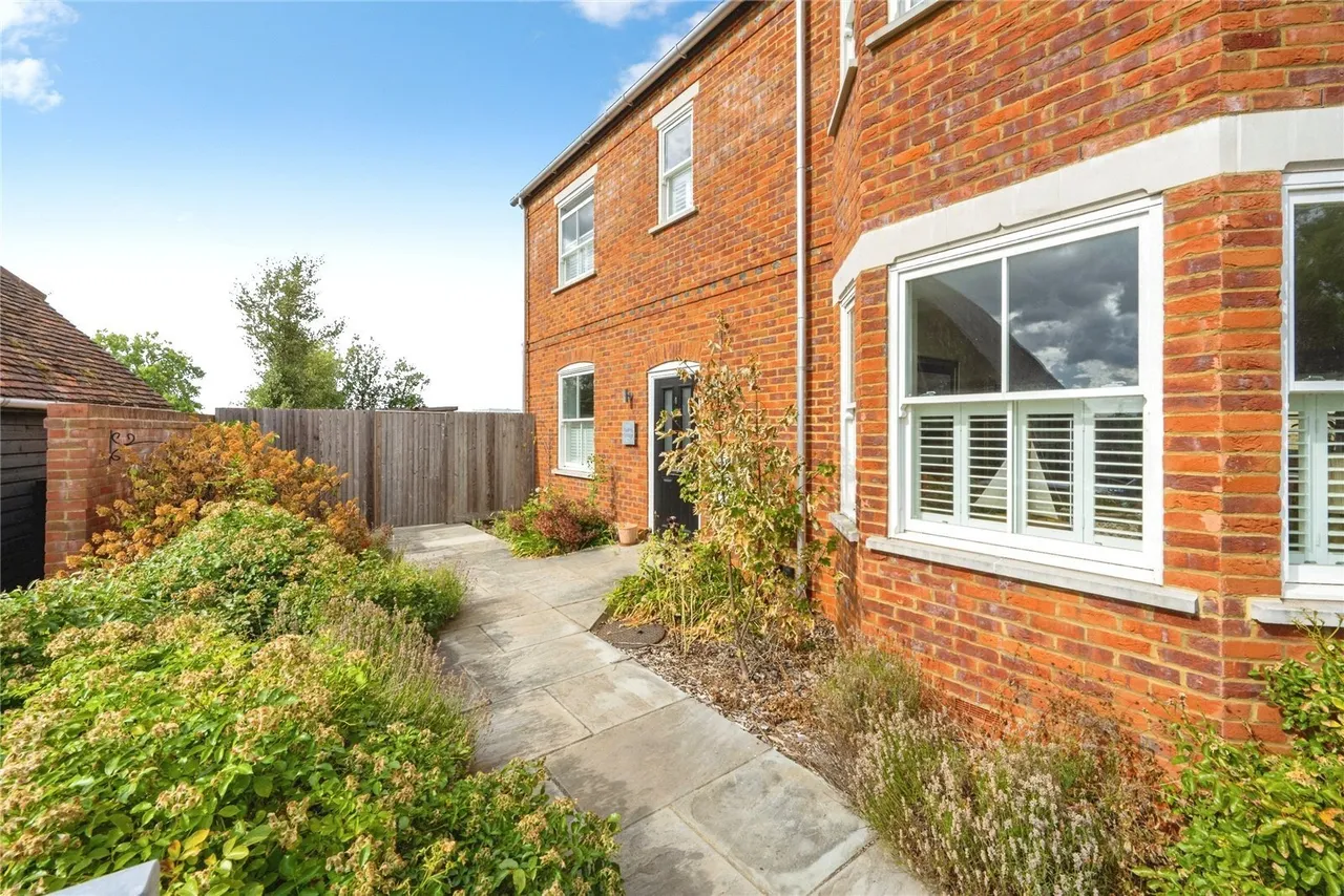 The Lane, Tebworth, Leighton Buzzard, Bedfordshire, LU7, photo 25