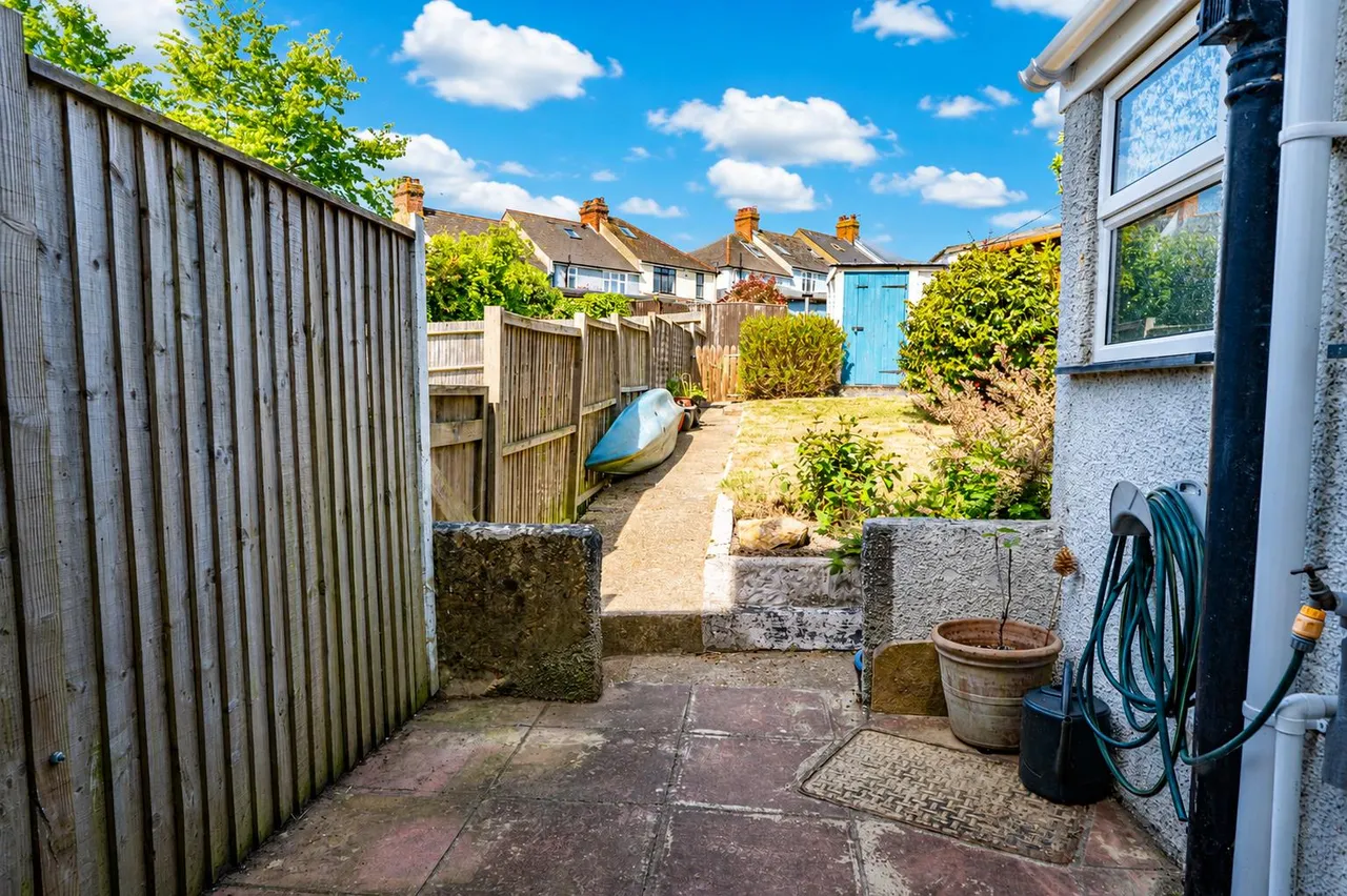 Athelstan Road, Hastings, photo 10