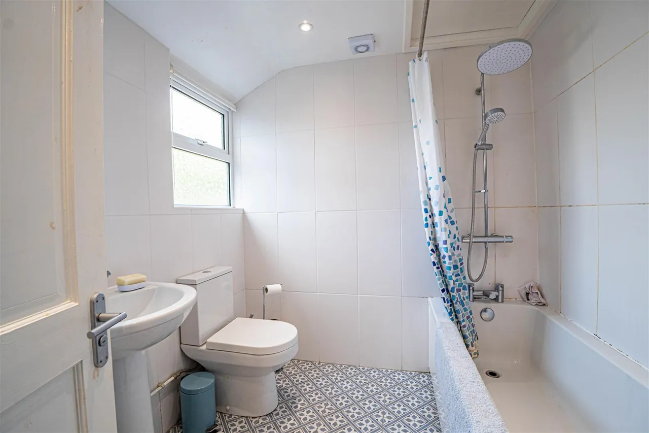 Athelstan Road, Hastings, photo 7