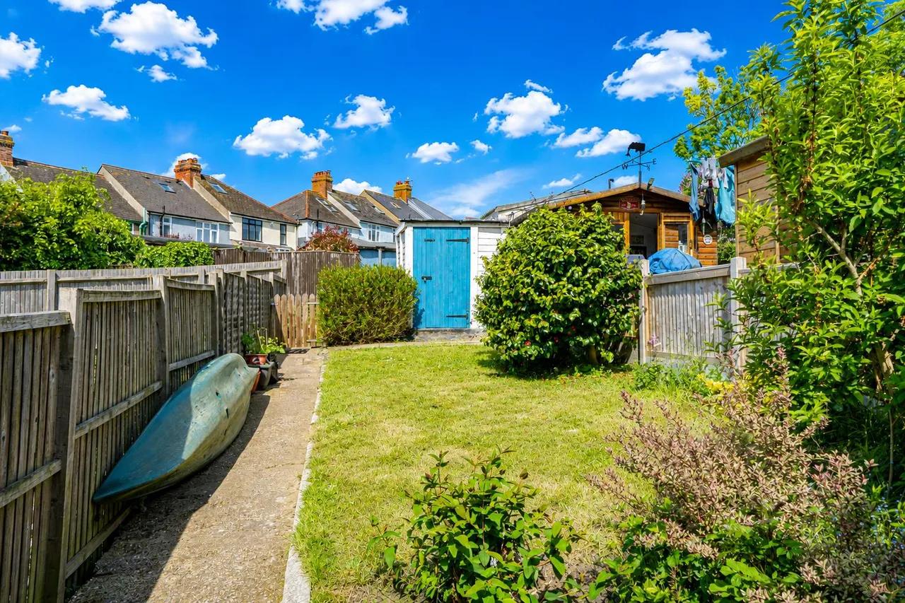 Athelstan Road, Hastings, photo 4