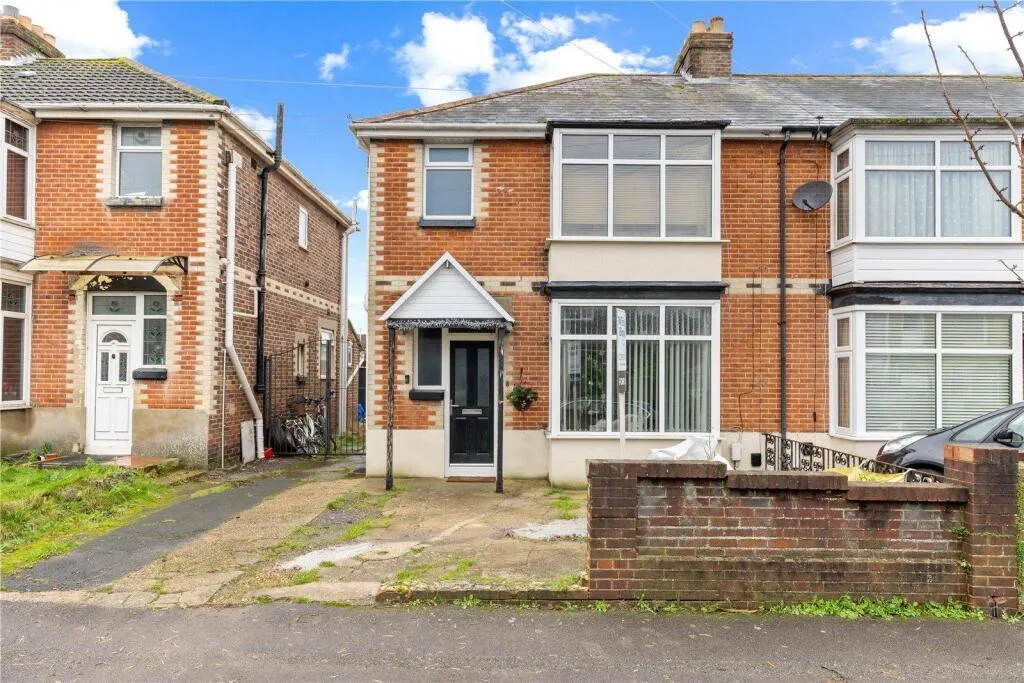 3 bed house for sale — Palmyra Road, Gosport