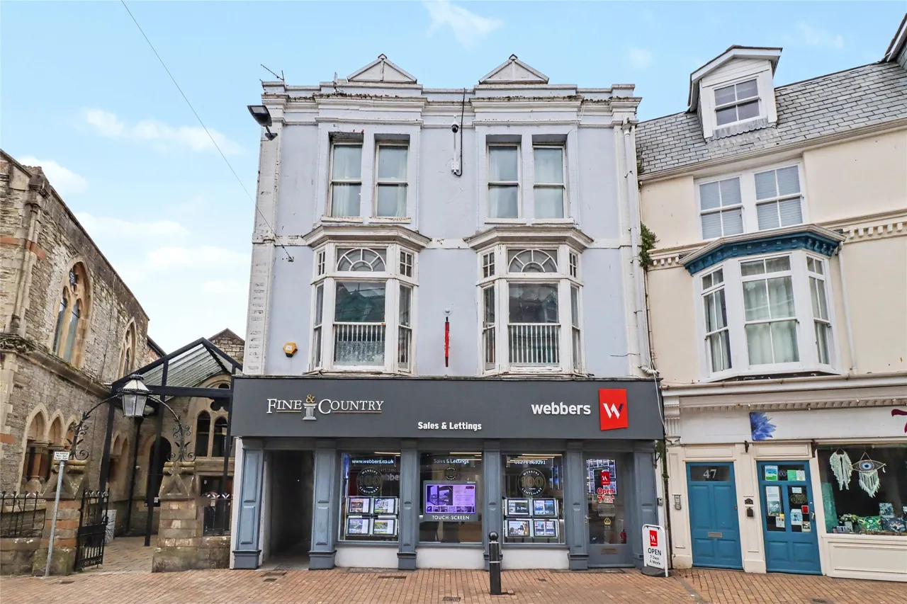 2 bed flat for sale, High Street, Ilfracombe, EX34