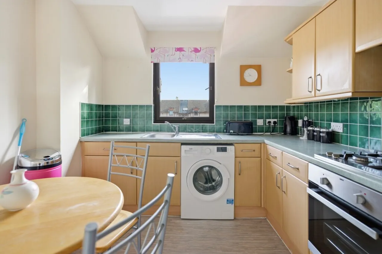 Oliphant Court, Riverside, FK8, photo 13