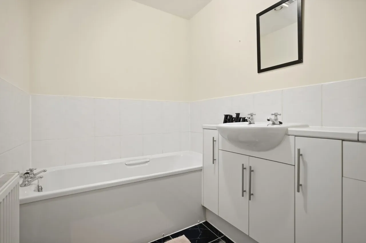 Oliphant Court, Riverside, FK8, photo 9