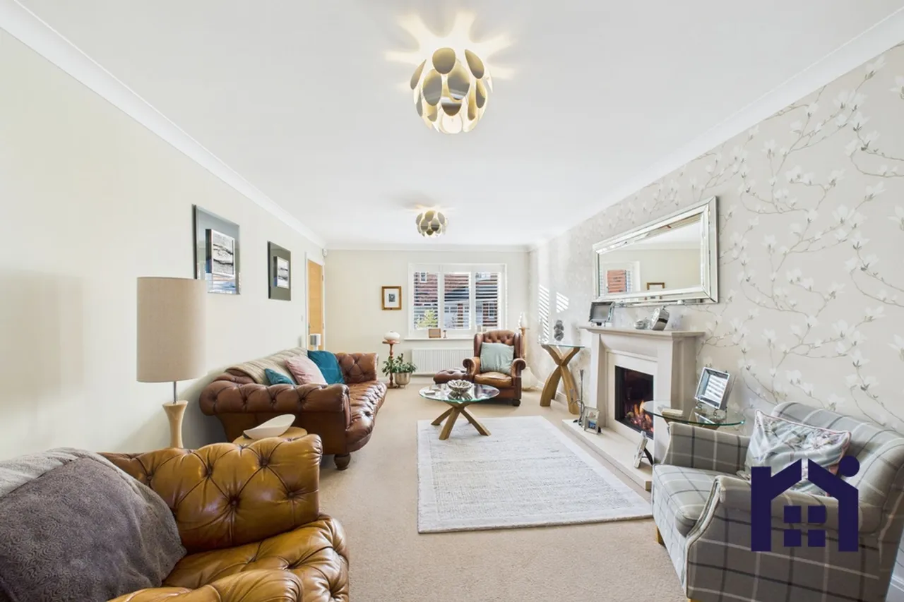 Murray Avenue, Farington Moss, Leyland, PR26 6PY, photo 2